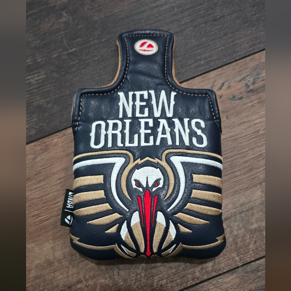 TaylorMade NBA New Orleans Pelicans Putter Cover